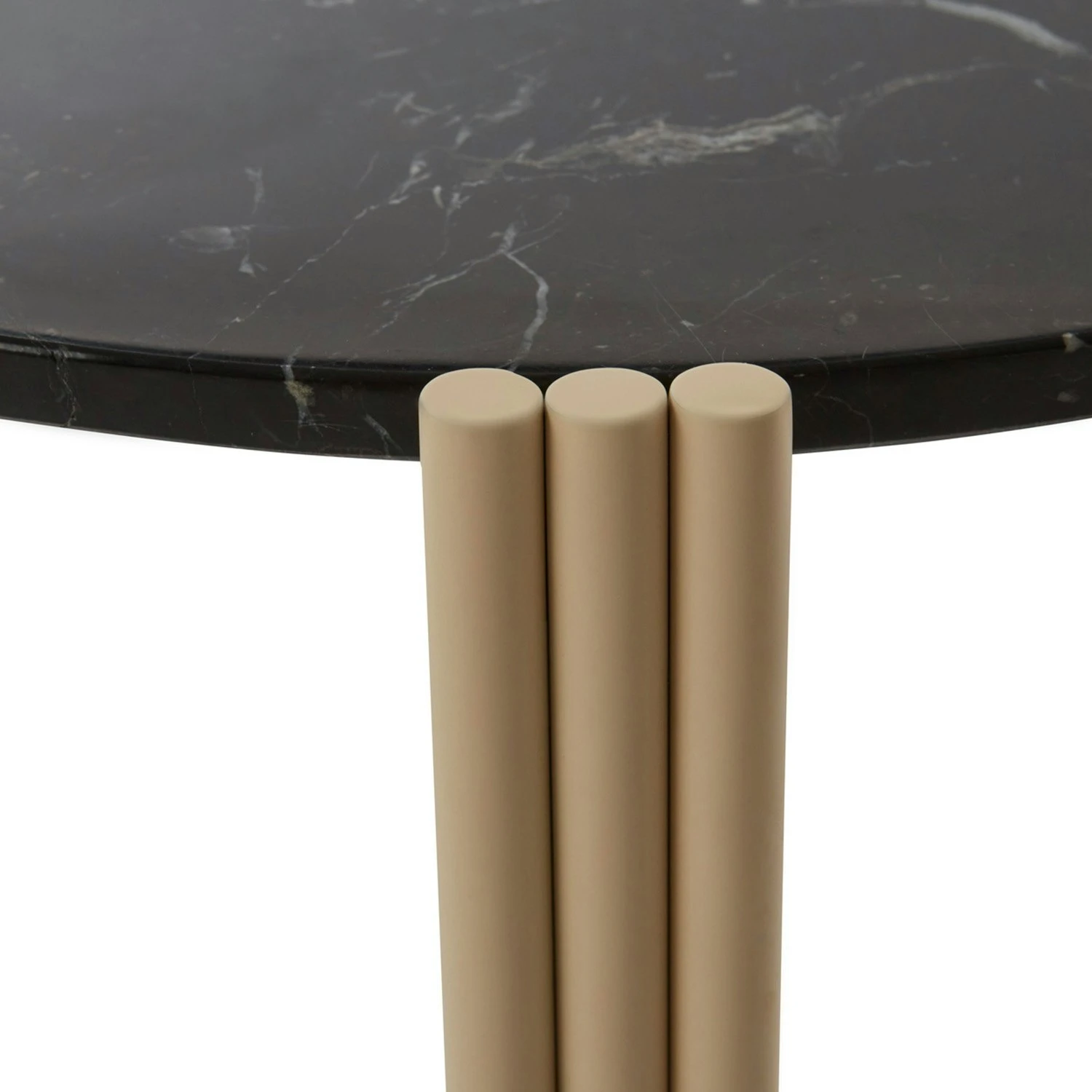 AYTM Tribus Kaffeetisch, Aus Stahl Hergestellt 60 Cm, Schwarz/Sandfarben 2 AYTM Tribus Kaffeetisch, Aus Stahl Hergestellt 60 Cm, Schwarz/Sandfarben – Bild 2