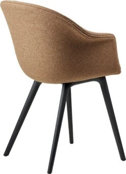 Gubi Bat Esszimmerstuhl Gepolstert / Kunststoffbasis, Around Bouclé 032 5 Gubi Bat Esszimmerstuhl Gepolstert / Kunststoffbasis, Around Bouclé 032 -SitzEleganz Geschaft gubi bat dining chair fully upholstered black 2