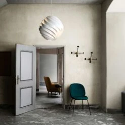 Gubi Beetle Dining Chair, Black, PG2, Li.Bouclé 003 10 Gubi Beetle Dining Chair, Black, PG2, Li.Bouclé 003 -SitzEleganz Geschaft gubi beetle dining chair schwarz kvadrat canvas 984 1 2