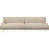 Gubi Flaneur Sofa FC 2,5-Sitzer, Bein Messing / Hot Madison 073 Beige