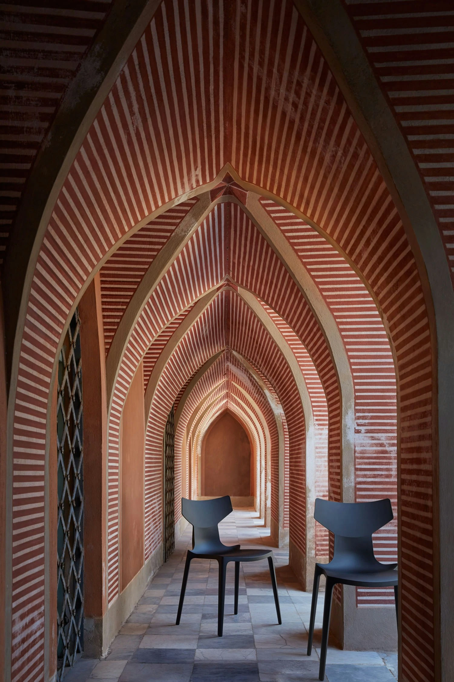 Kartell Re-Chair Stuhl By Illy, Matt Black 4 Kartell Re-Chair Stuhl By Illy, Matt Black – Bild 4