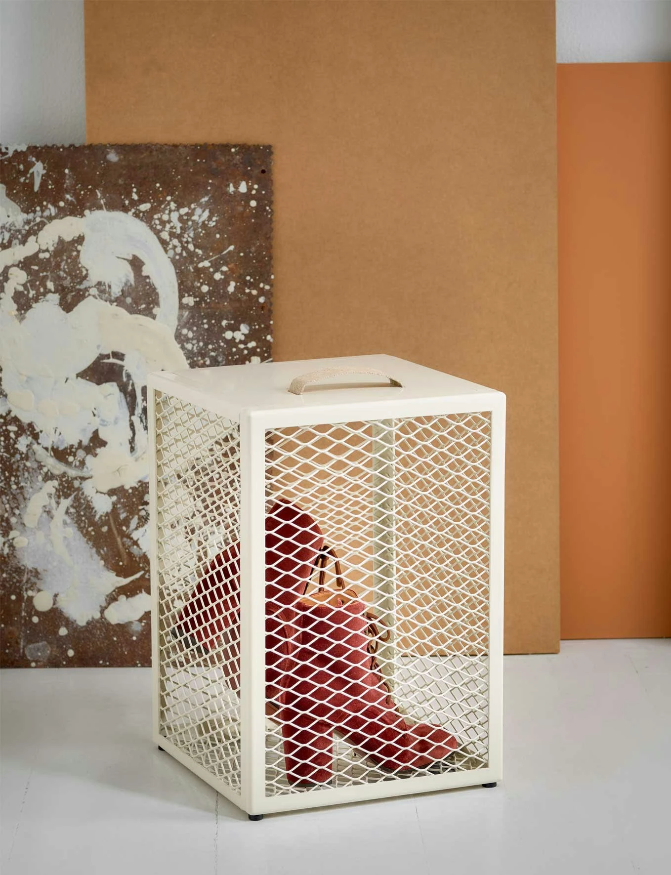 Maze The Cube Beistelltisch, Eggshell 4 Maze The Cube Beistelltisch, Eggshell – Bild 4