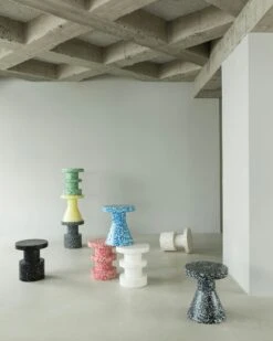 Normann Copenhagen Bit Hocker / Beistelltisch, Kegelförmig, Blau -SitzEleganz Geschaft normann copenhagen bit stool cone yellow 3