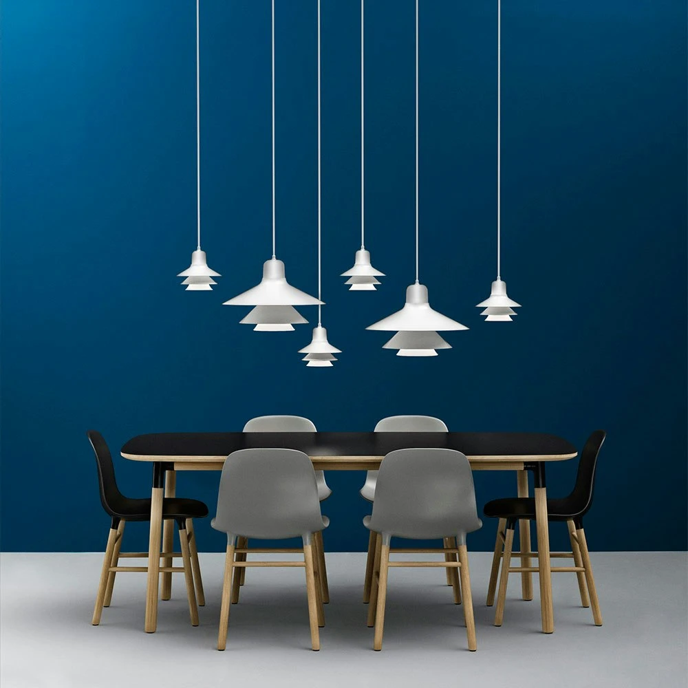 Normann Copenhagen Form Stuhl, Grau/Eiche 2 Normann Copenhagen Form Stuhl, Grau/Eiche – Bild 2