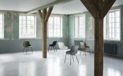 Normann Copenhagen Hyg Stuhl Stahl, Sand 5 Normann Copenhagen Hyg Stuhl Stahl, Sand -SitzEleganz Geschaft normann copenhagen hyg stuhl stahl 1